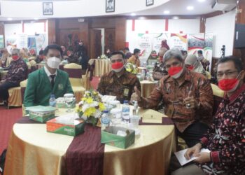 Raih Juara Pertama Pilmapres Nasional, Refa Rahmaddiansyah Harumkan Nama Unand