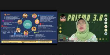 Rizanda Machmud sedang menjadi pembicara dalam Seminar Nasional PRISMA 3.0 FKM Universitas Andalas, Minggu  (31/10/2021)