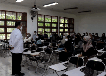 Antusiasme Civitas Akademika Unand Sambut Hari Pertama PTM Terbatas