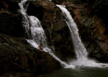 Wisata Alam Sarosah Gontiang