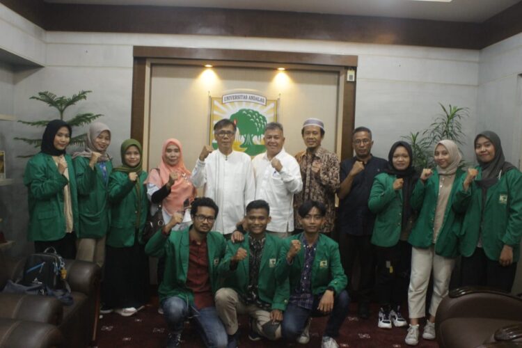 Perdana Laksanakan KKN Kebangsaan Terintegrasi MBKM, Unand Lepas 9 Mahasiswa ke Palangkaraya