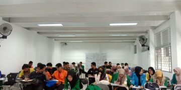 Peserta pelatihan legislatif saat mengikuti acara Training Legislative oleh MPM KM Unand di Gedung I Universitas Andalas, Minggu (4/9/2022). (Dok.Pribadi)