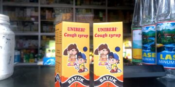 Obat sirup yang kini sudah tidak dapat dibeli lagi dipasaran, Minggu (23/10/2022) (Genta Andalas/Muhammad Rivaldo)