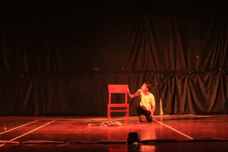 Potret Parade Teater 7 Bertemakan “Kapa Kahilangan Awak”