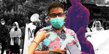 Direktur Kemahasiswaan Unand saat menghadiri aksi tuntutan Himapa pada Selasa (1/11/2022) (Genta Andalas/Joy Prima)