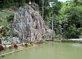 Keindahan Dinding Cadas Bukit Baka dan kolam Luak Gadang yang mempesona