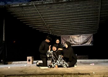 Panggung Puisi 2024: Apresiasi Kreativitas Mahasiswa Sastra Indonesia UNAND Angkatan 2023