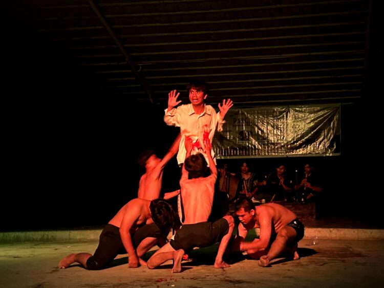 Panggung Puisi 2024: Apresiasi Kreativitas Mahasiswa Sastra Indonesia UNAND Angkatan 2023