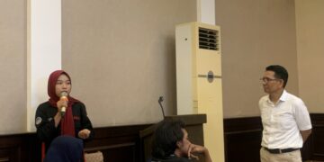 Sharing season bersama Syofiardi Bachyul LPM se kota pad mengenai pentingnya pengutamaan bahasa Sabtu (09/11/2024).