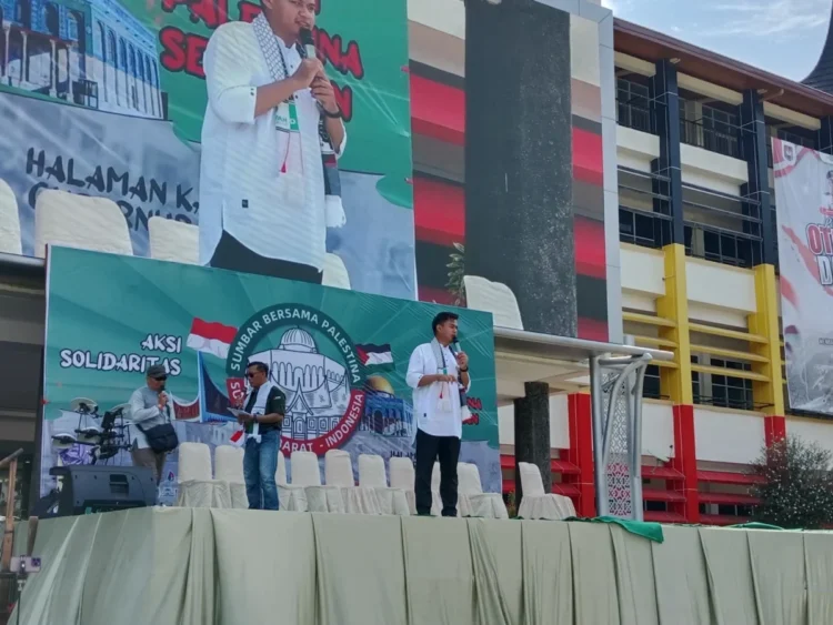 Ratusan Ribu Warga Padang Bersatu: Solidaritas Tanpa Batas untuk Gaza.