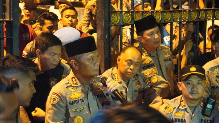 Potret Aksi Ribuan Massa Tuntut Reformasi Polisi