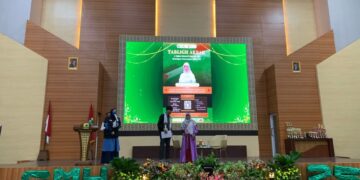 Pengumpulan infak oleh yayasan babus shadaqah untuk Palestina pada Jumat (7/11/2025) Zaki Latif Bagia Rahman